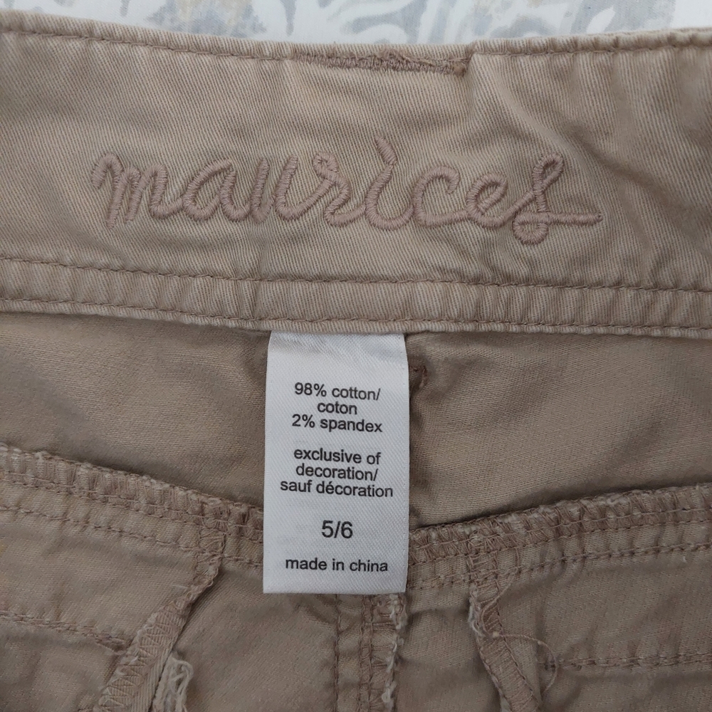 Women's Capri Pants, Khaki, Size 5/6 - Picture 4 of 12